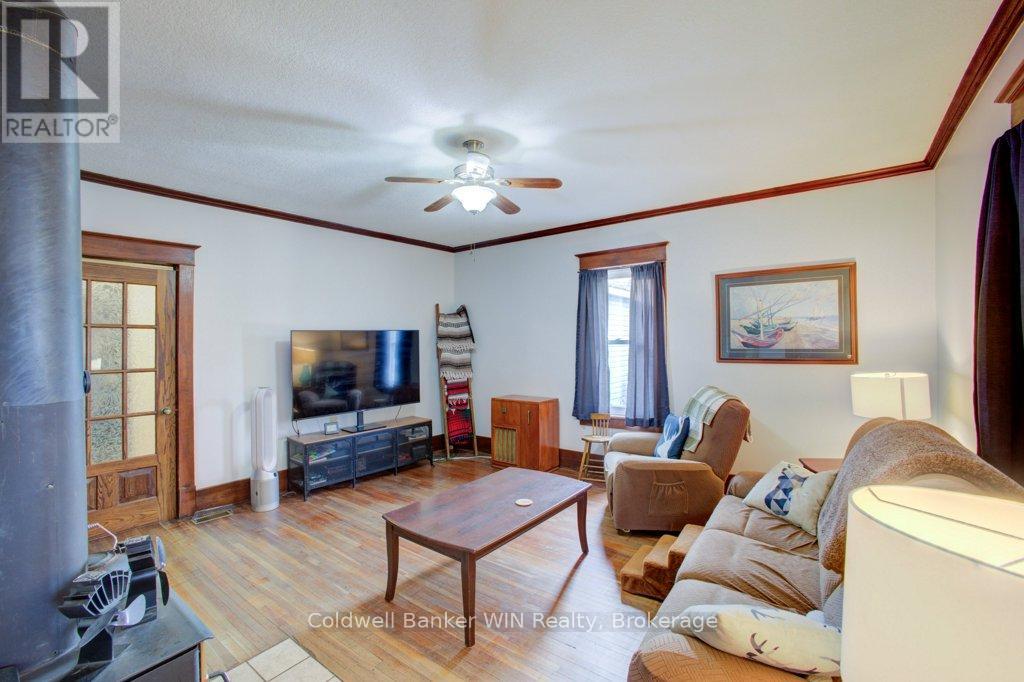 17 Arthur Street E, Minto, Ontario  N0G 1Z0 - Photo 14 - X13526322