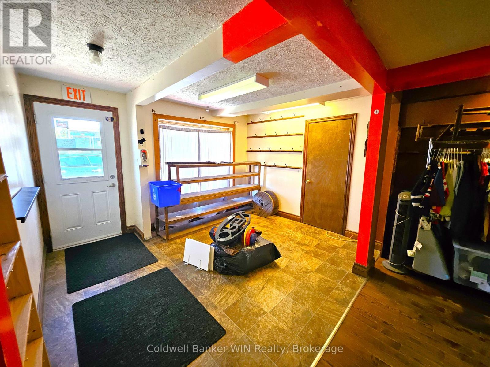 17 Arthur Street E, Minto, Ontario  N0G 1Z0 - Photo 4 - X13526322