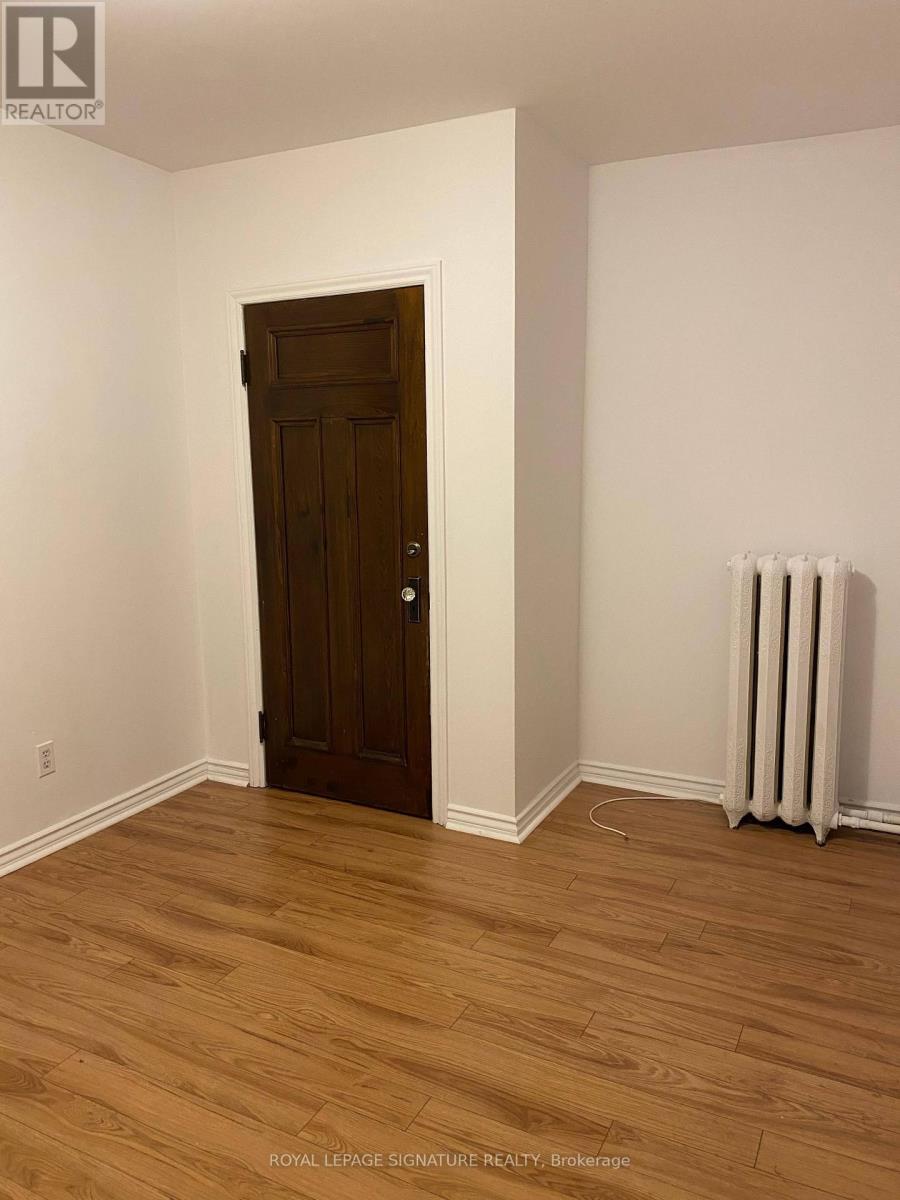 3 - 2 London Street, Toronto, Ontario  M6G 1M9 - Photo 5 - C13574562