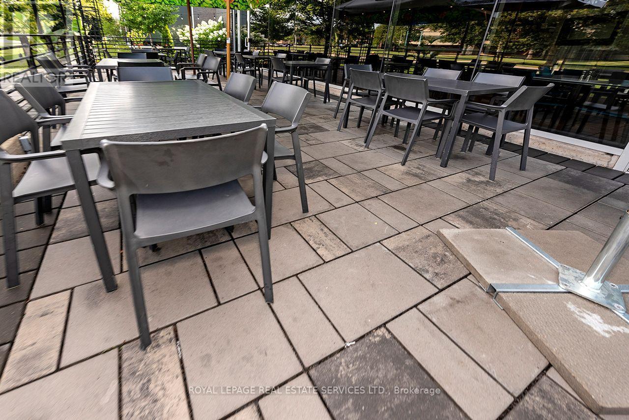 1b - 430 Iroquois Shore Road, Oakville, Ontario L6H 0X7 - Photo 33 - W13675096