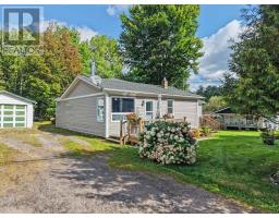 586 DERLAND ROAD, East Ferris, Ontario