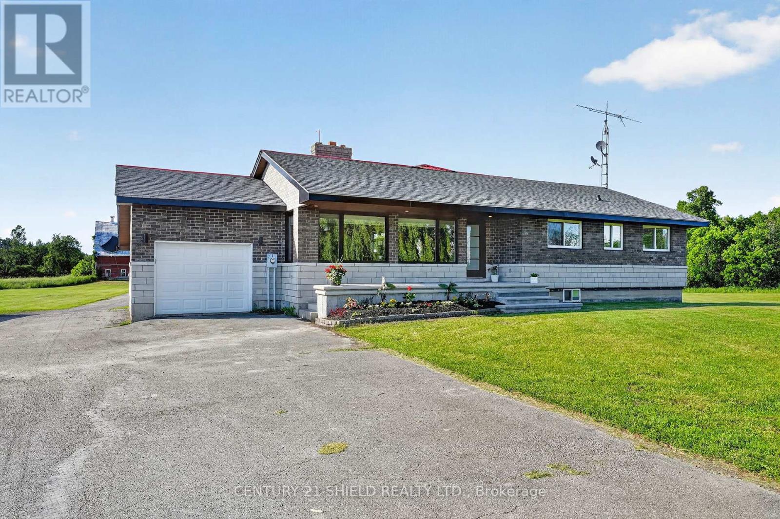 17441 Mcphail Road, South Stormont, Ontario  K0C 2A0 - Photo 49 - X13772322