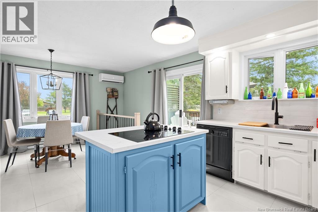 2545 Acadie Road photo 14
