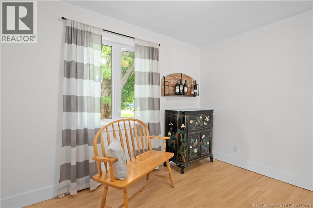 2545 Acadie Road photo 36