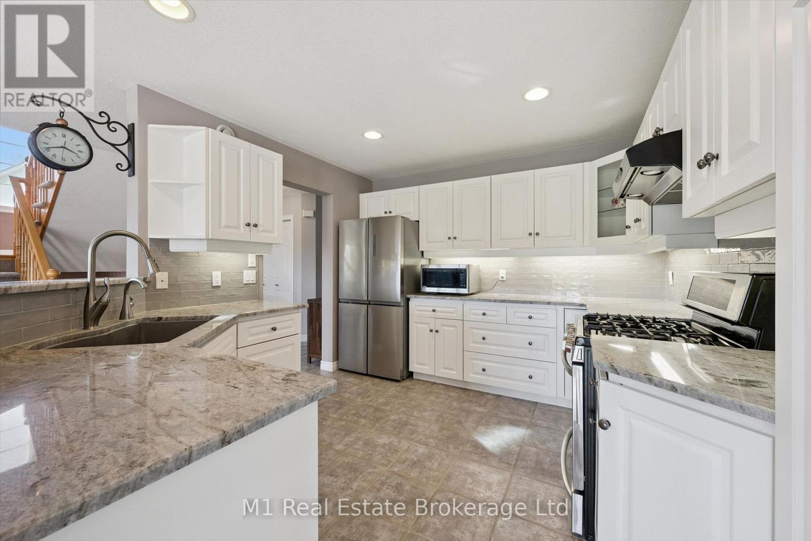 105 Riverwalk Place, Guelph/eramosa, Ontario  N0B 2K0 - Photo 12 - X13772376