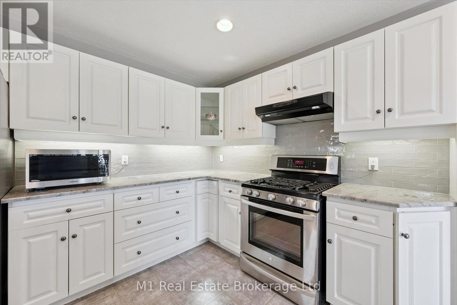 105 Riverwalk Place, Guelph/eramosa, Ontario  N0B 2K0 - Photo 13 - X13772376