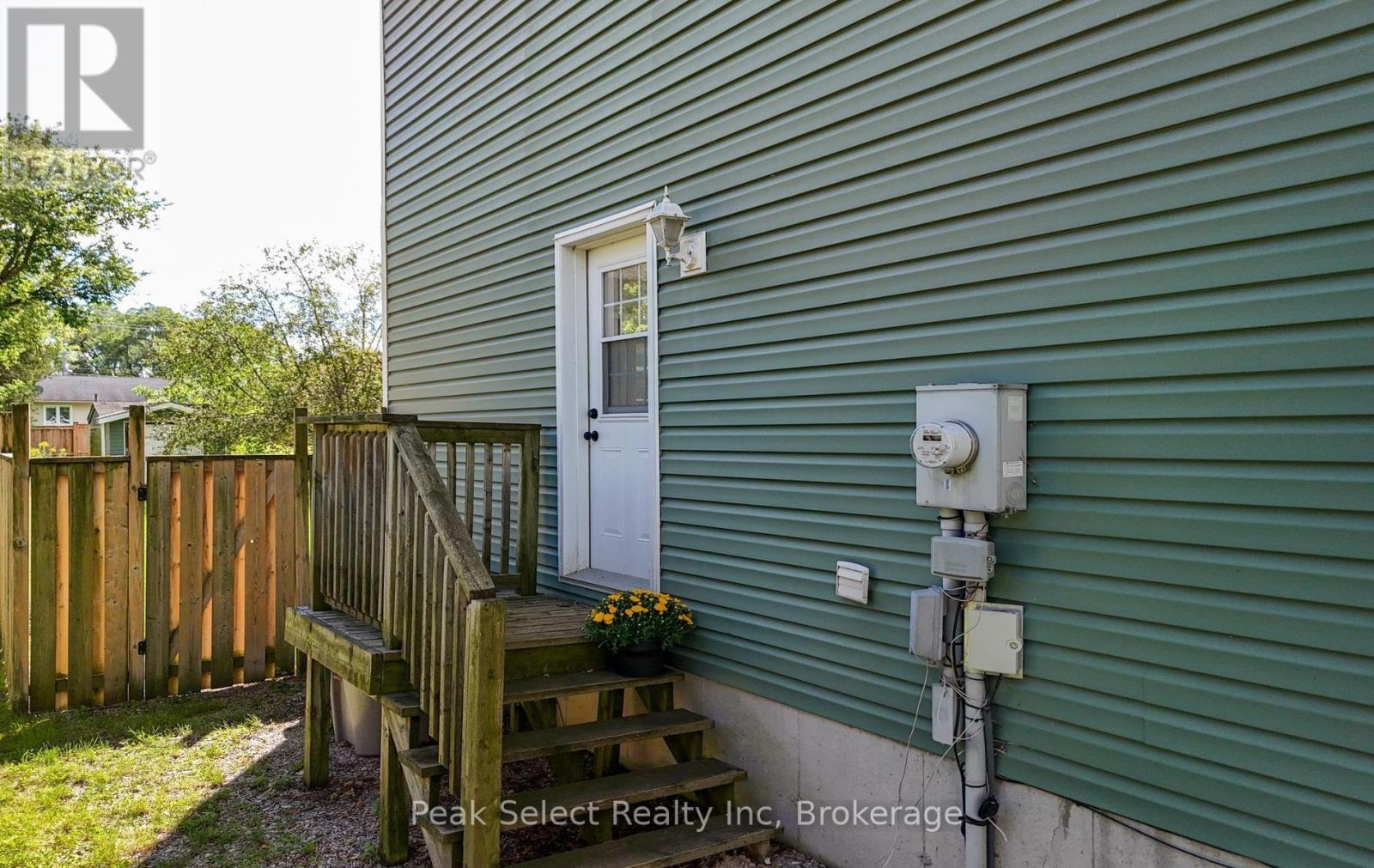 202 Queen Street W, St. Marys, Ontario  N4X 1B7 - Photo 34 - X13772628