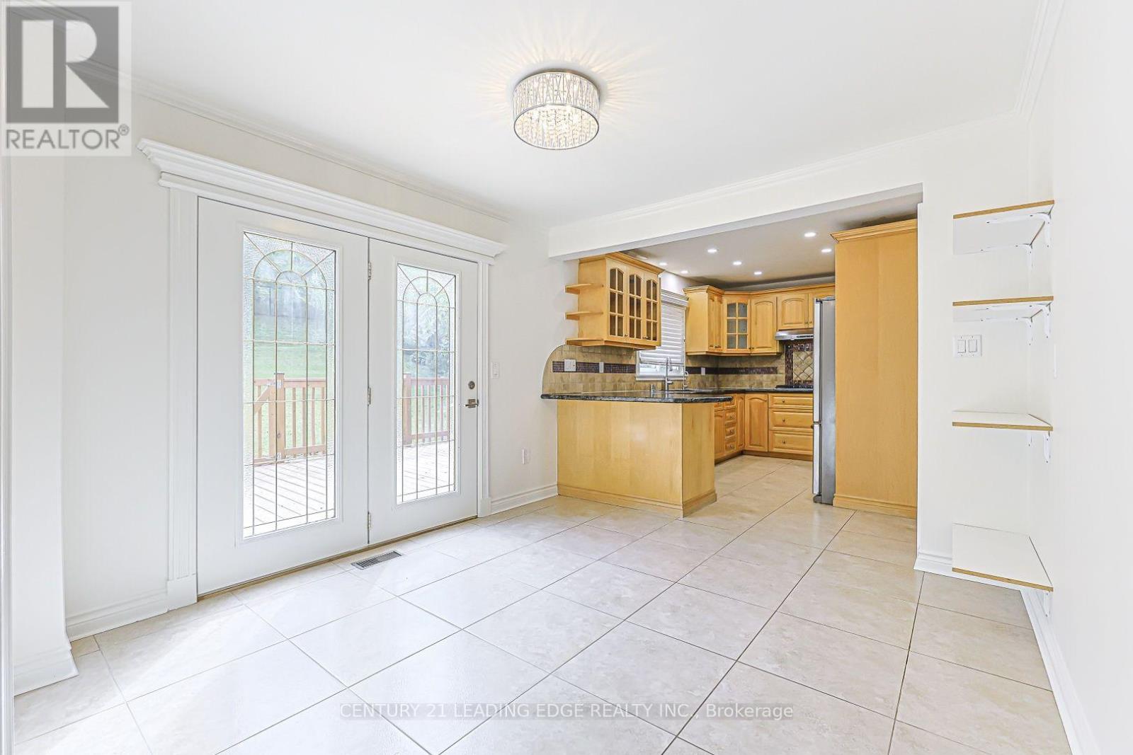 21 Mcquaid Court, East Gwillimbury, Ontario  L9N 1E8 - Photo 12 - N13772396