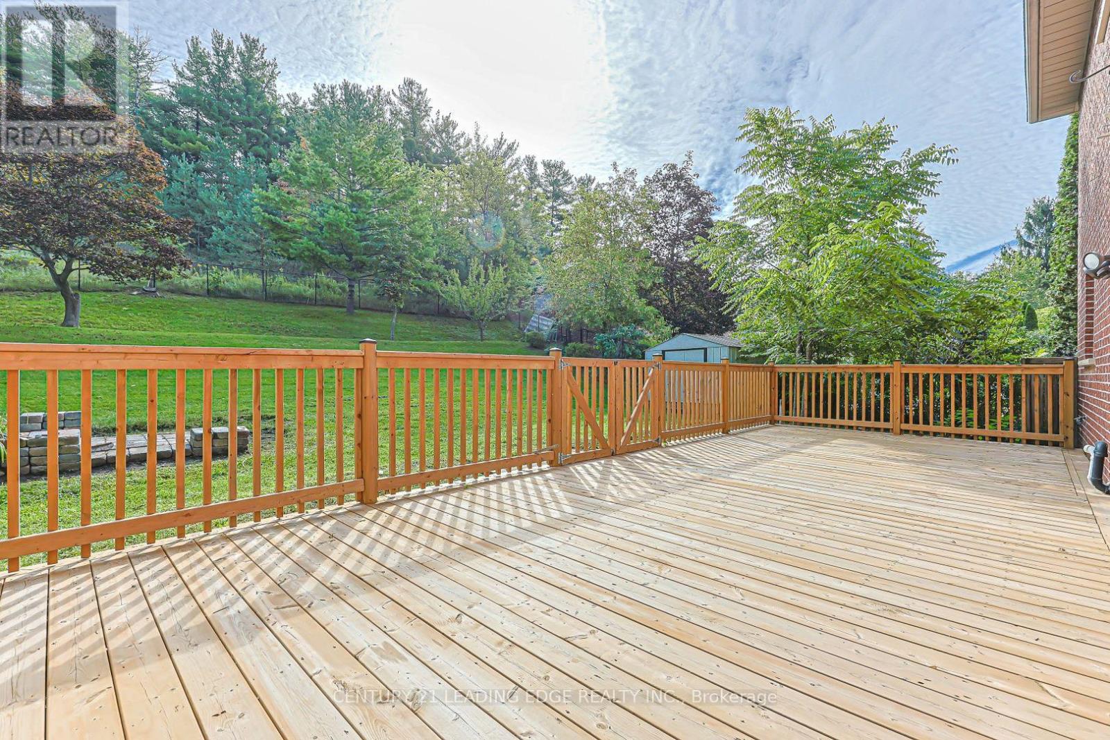 21 Mcquaid Court, East Gwillimbury, Ontario  L9N 1E8 - Photo 43 - N13772396