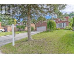 21 MCQUAID COURT, East Gwillimbury, Ontario