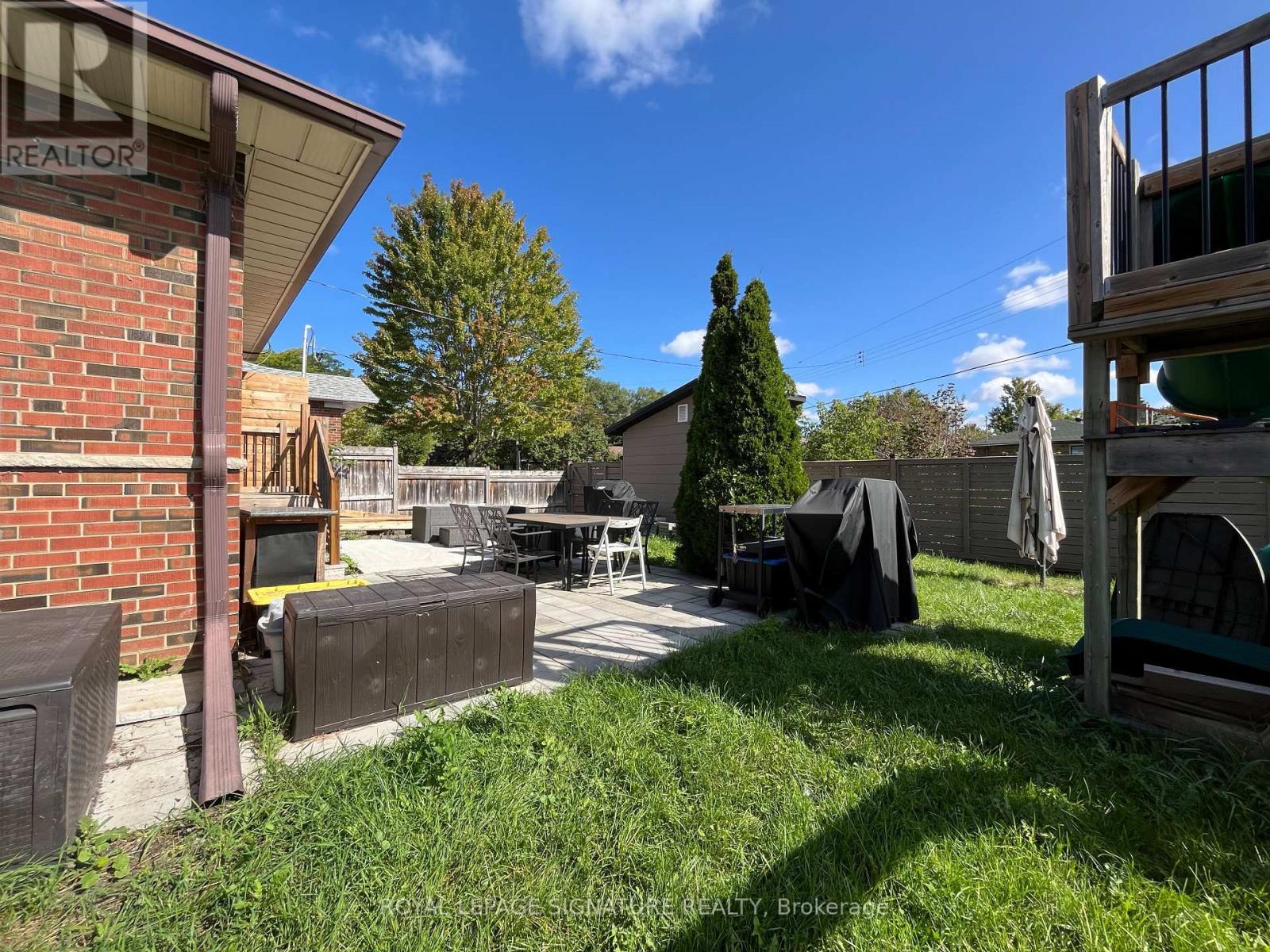A - 38 Wishing Well Drive, Toronto, Ontario  M1T 1J1 - Photo 27 - E13634300