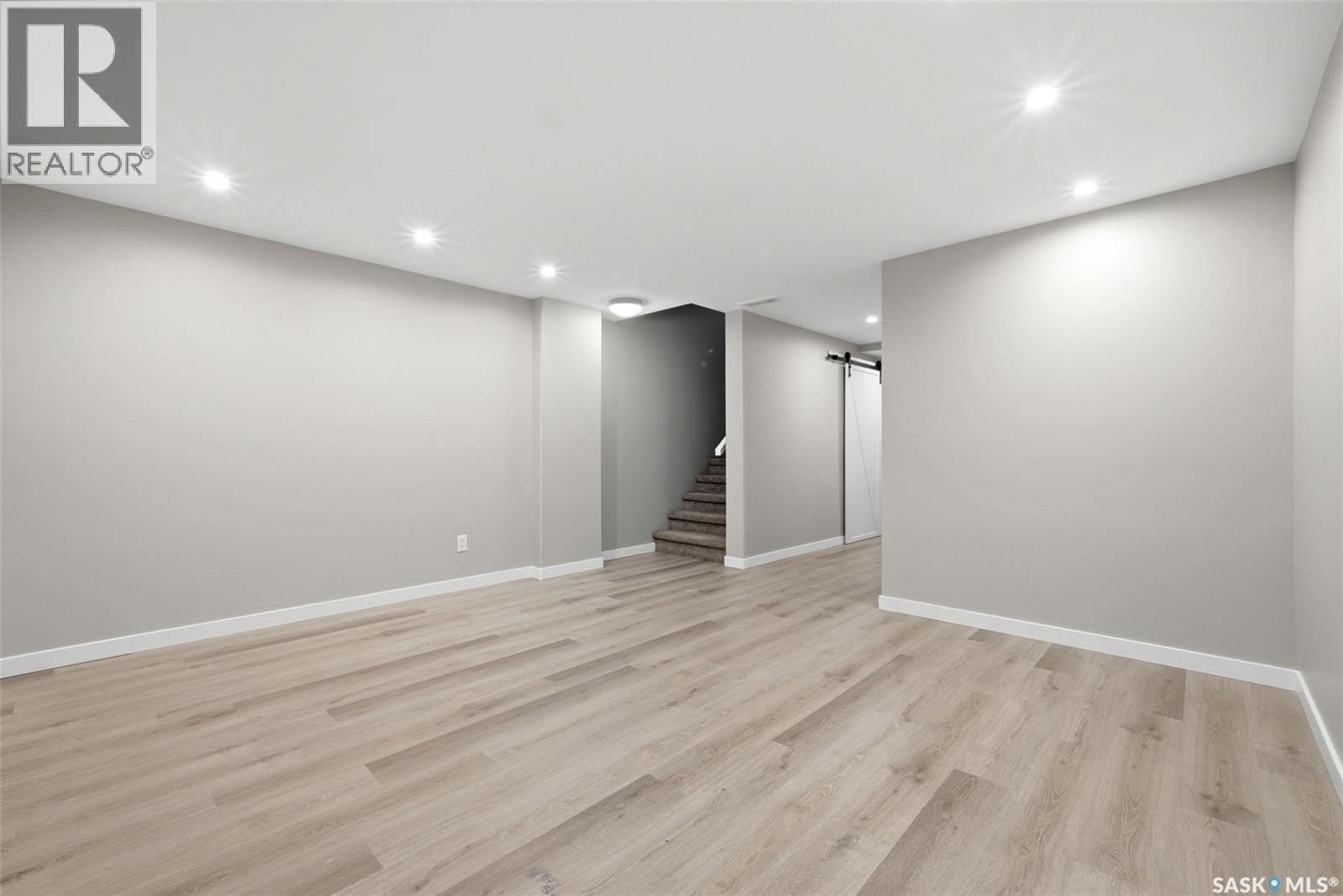 4309 James Hill Road, Regina, Saskatchewan  S4W 0L4 - Photo 23 - SK048236
