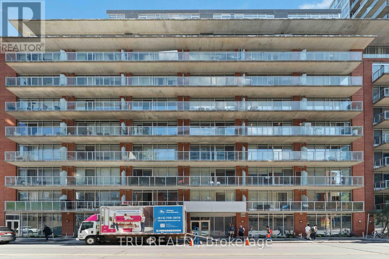 412 - 383 Cumberland Street, Ottawa, Ontario  K1N 1J7 - Photo 2 - X13516678