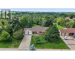 12 PETER STREET, Amaranth, Ontario