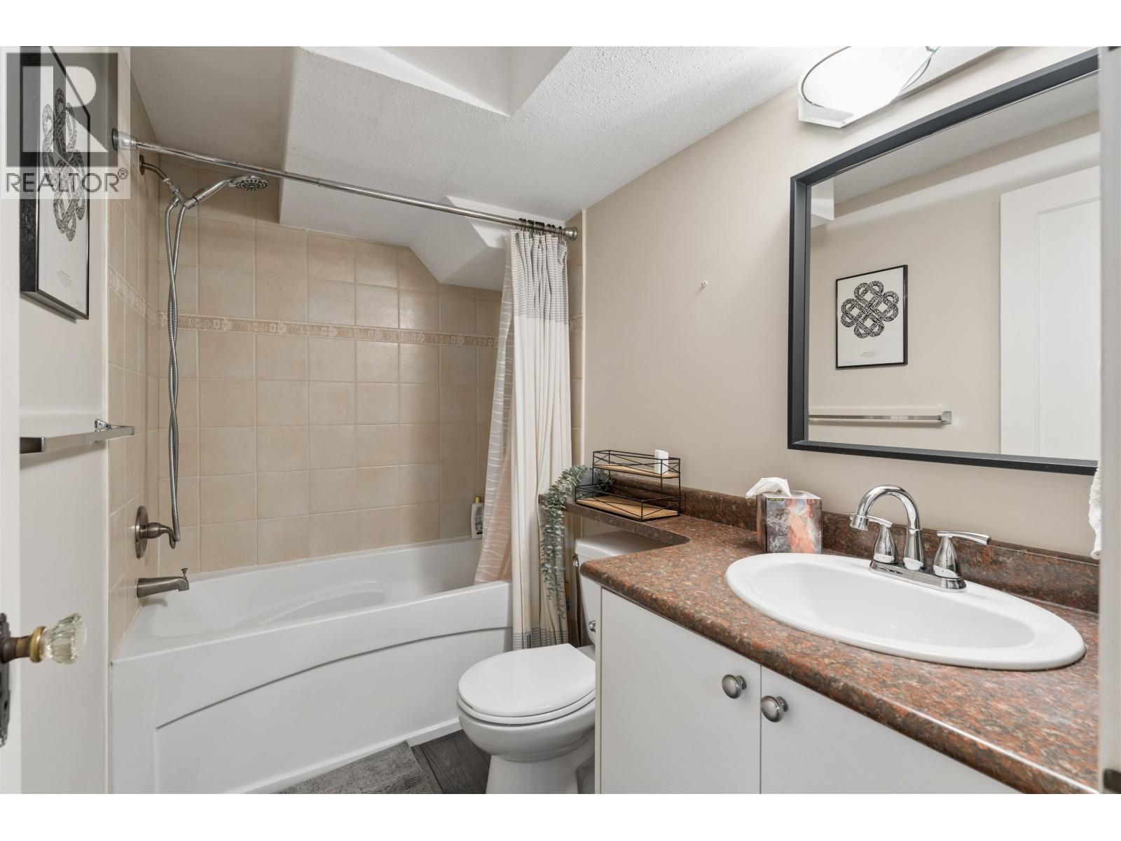1250 E 11th Avenue, Vancouver, British Columbia  V5T 2G3 - Photo 29 - R3162204