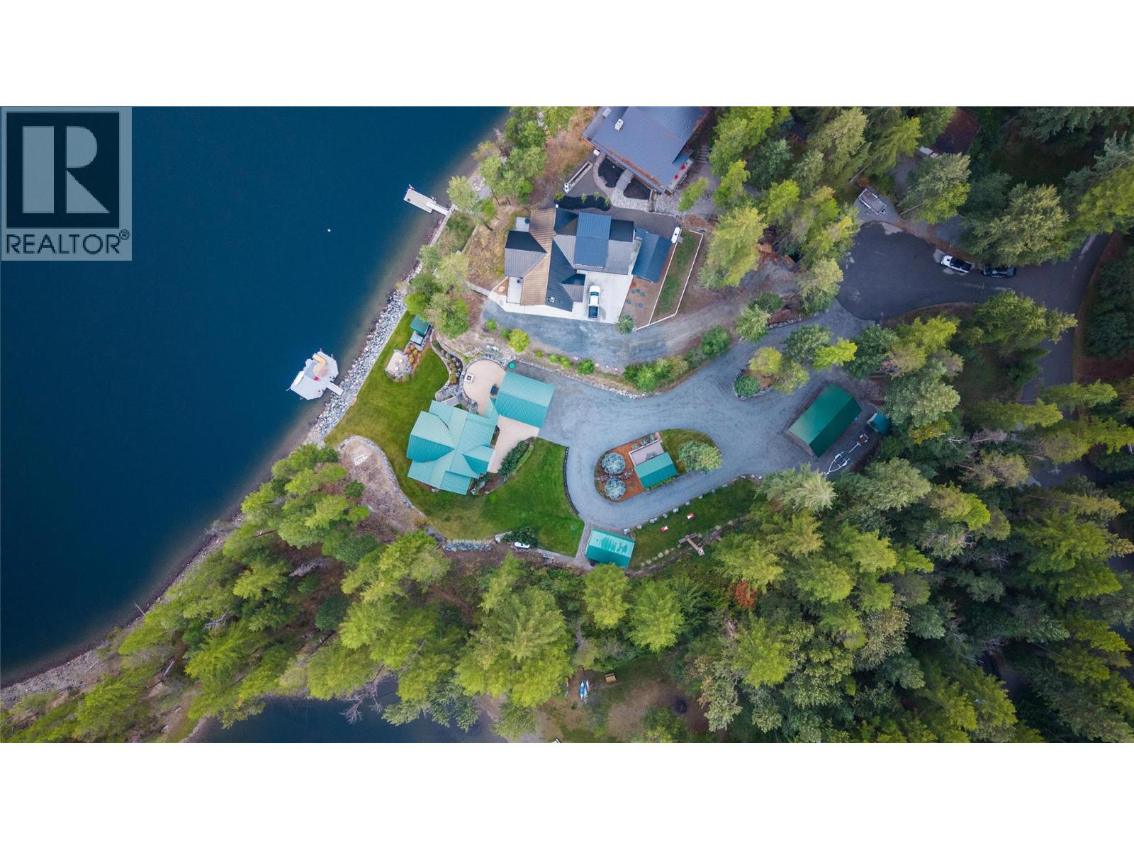 9370 Moyie Shores Estates Road, Moyie, British Columbia V0B 2A0 - Photo 3 - 10400337