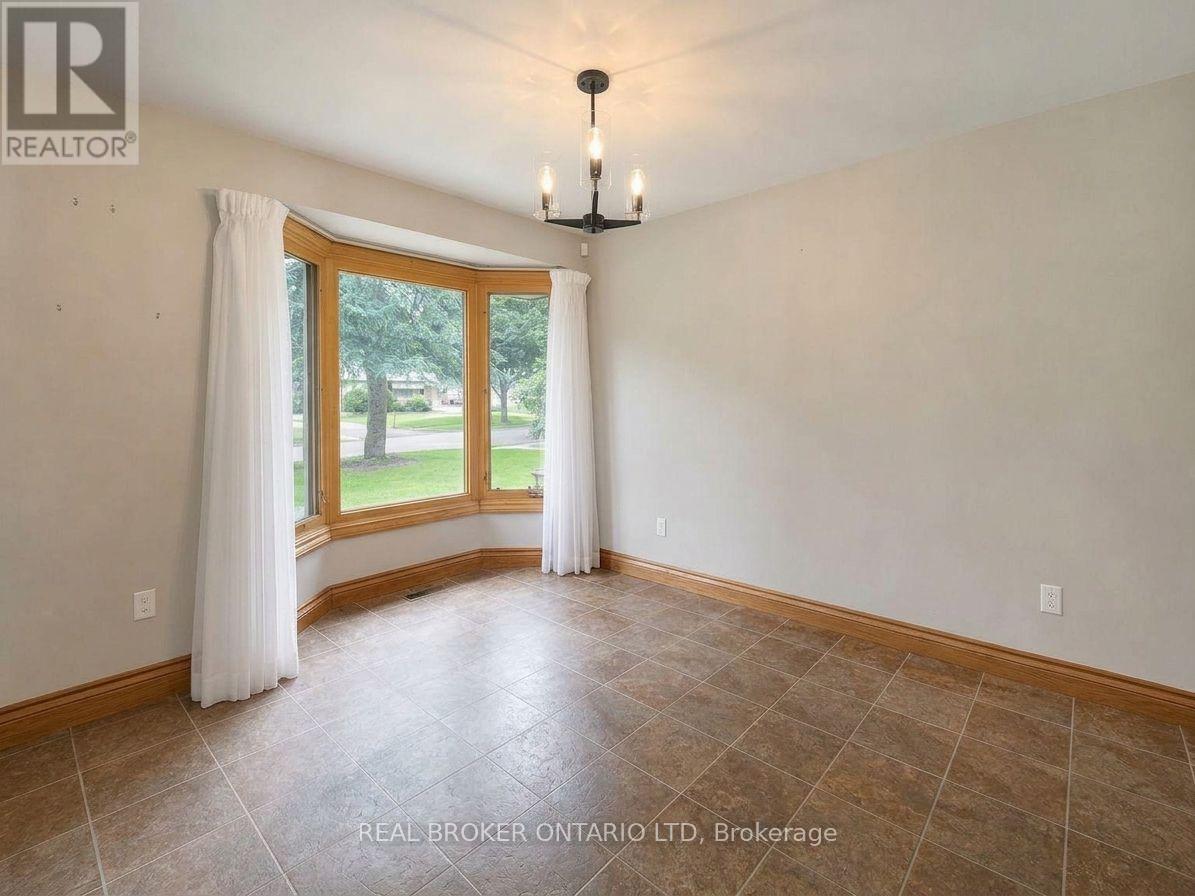 1863 Herbert Avenue, London East, Ontario  N5V 2C6 - Photo 4 - X13132302