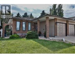 2252 26 Avenue S, Lethbridge, Alberta
