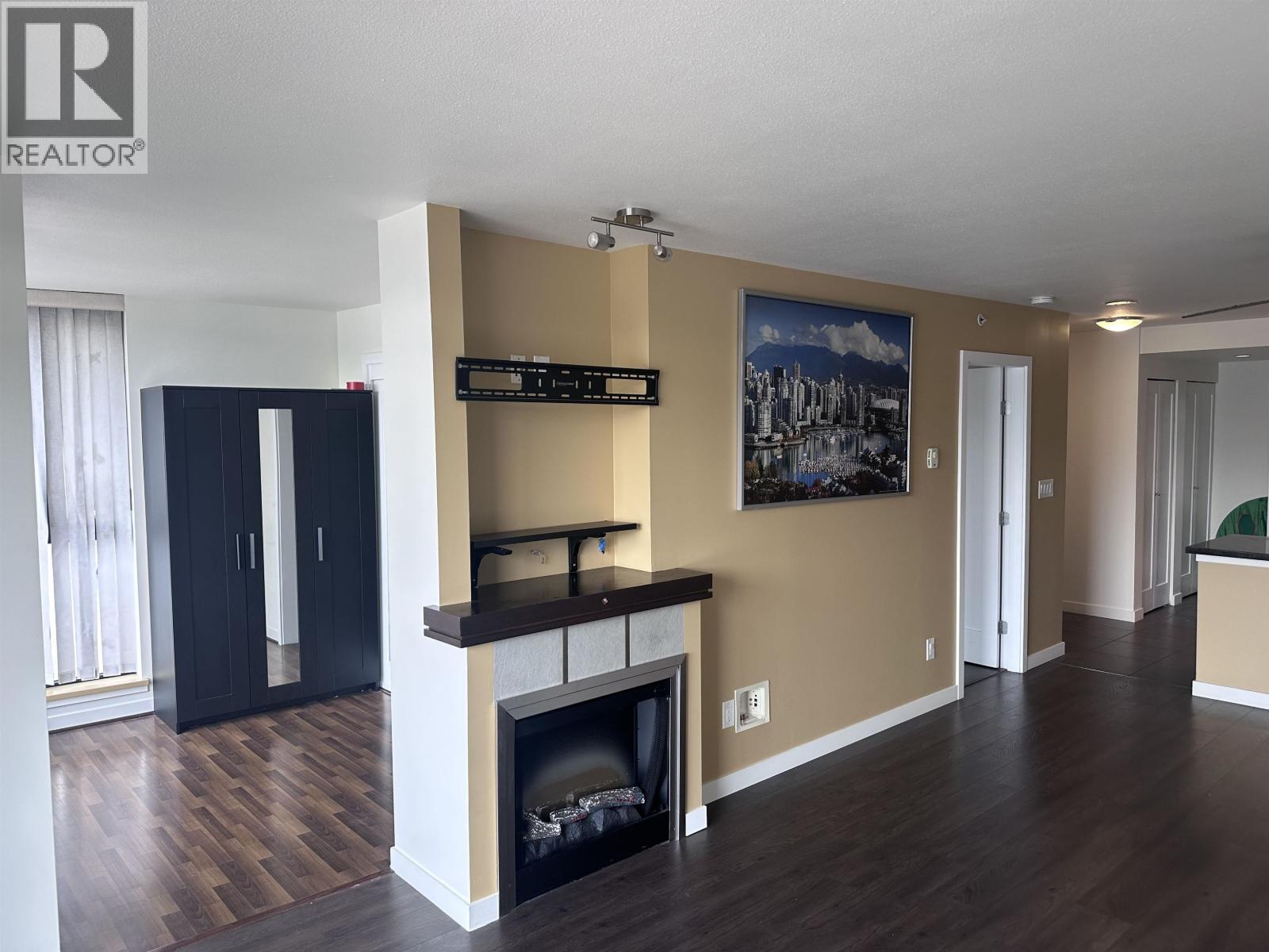 1508 1 Renaissance Square, New Westminster, British Columbia  V3M 0B6 - Photo 10 - R3162631