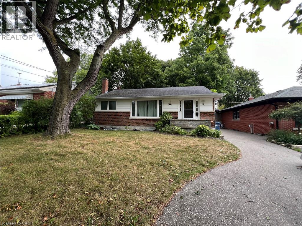 9 Collingwood Street, Guelph, Ontario N1E 3R2 - Photo 1 - 40862578