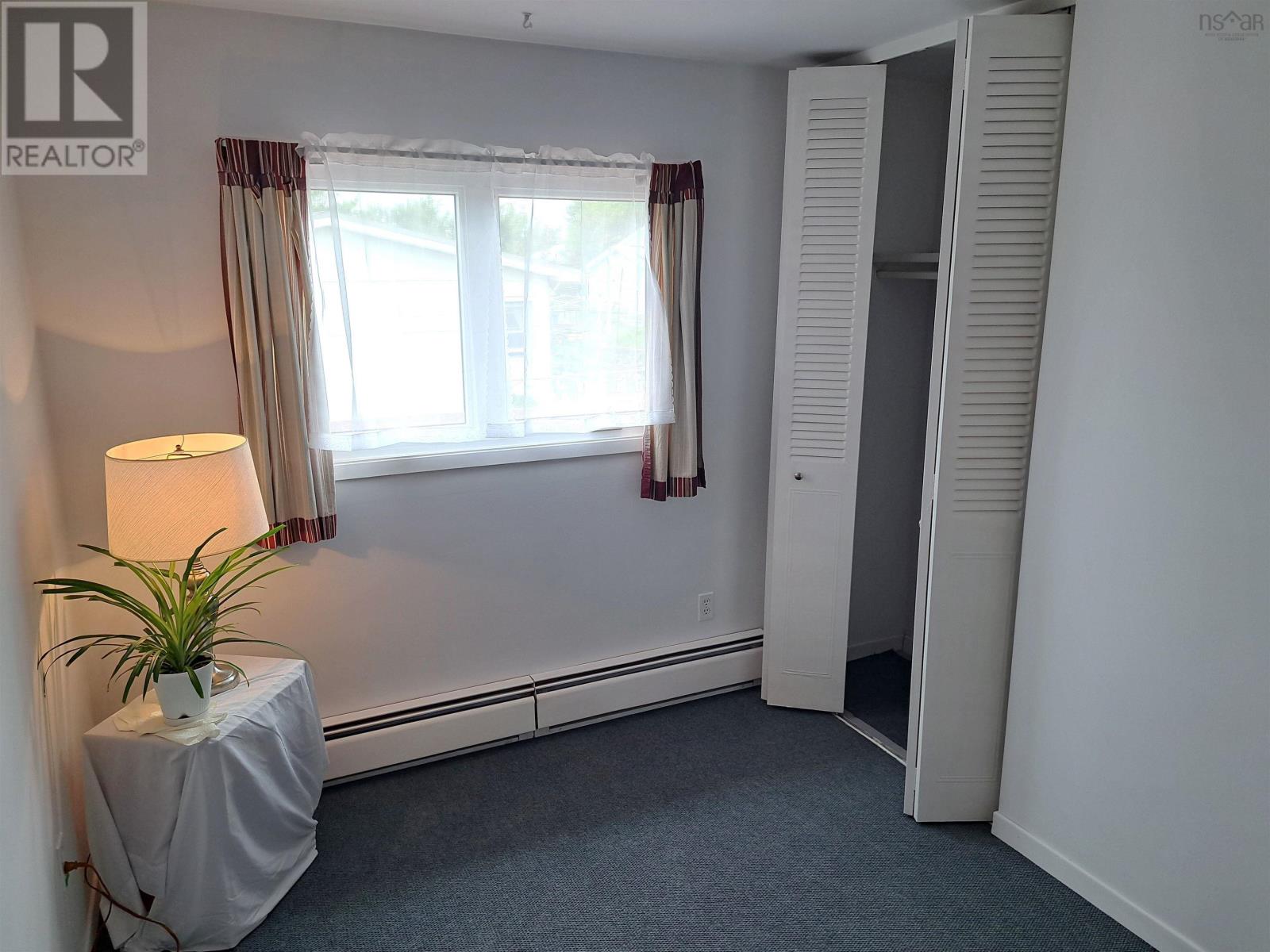 3 Robertson Crescent photo 21