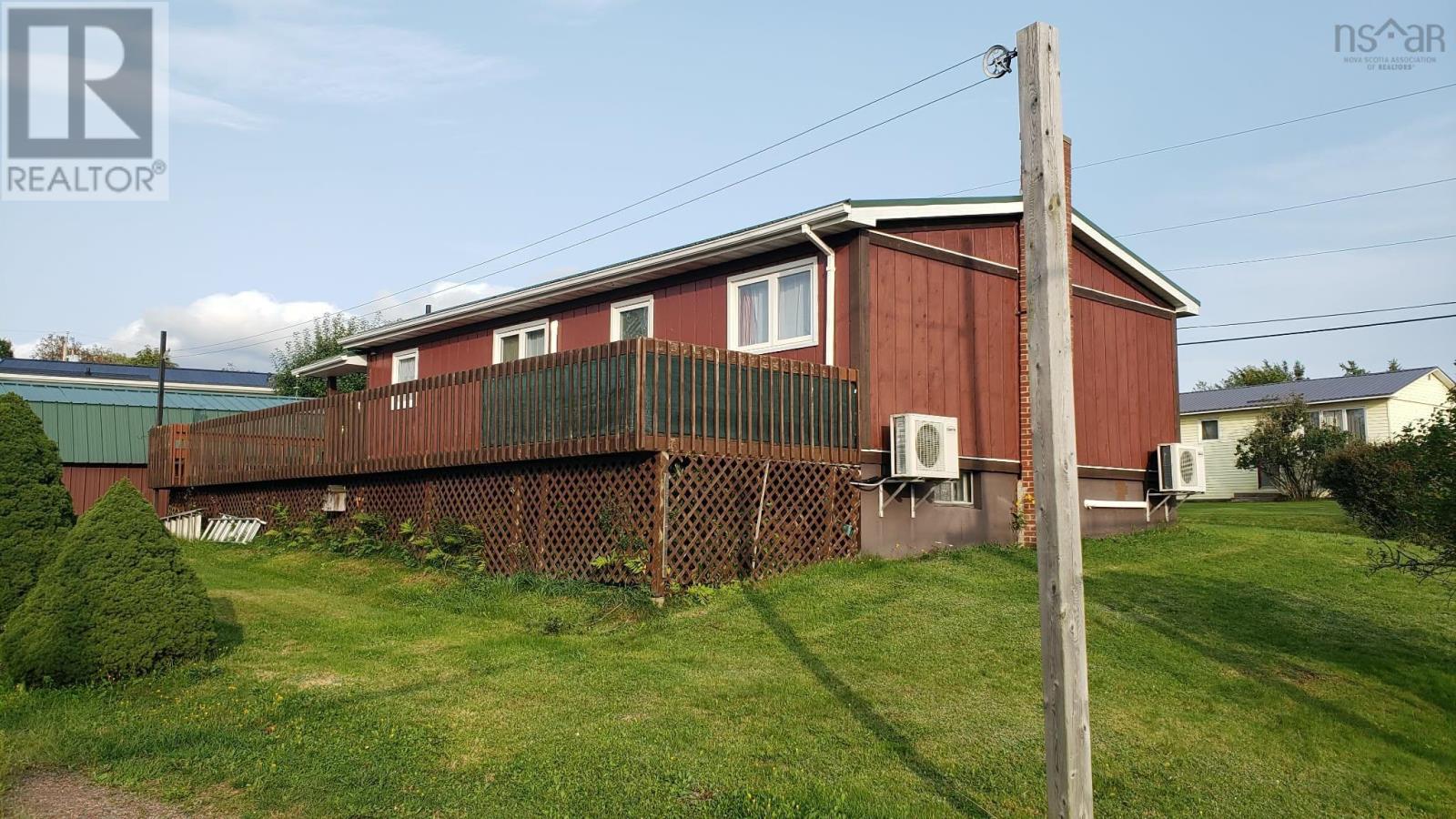 3 Robertson Crescent photo 35