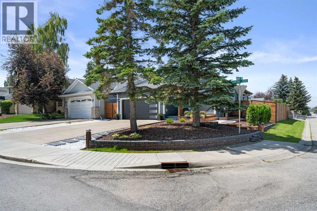 49 Sunlake Road Se, Calgary, Alberta  T2X 3G8 - Photo 13 - A2342983