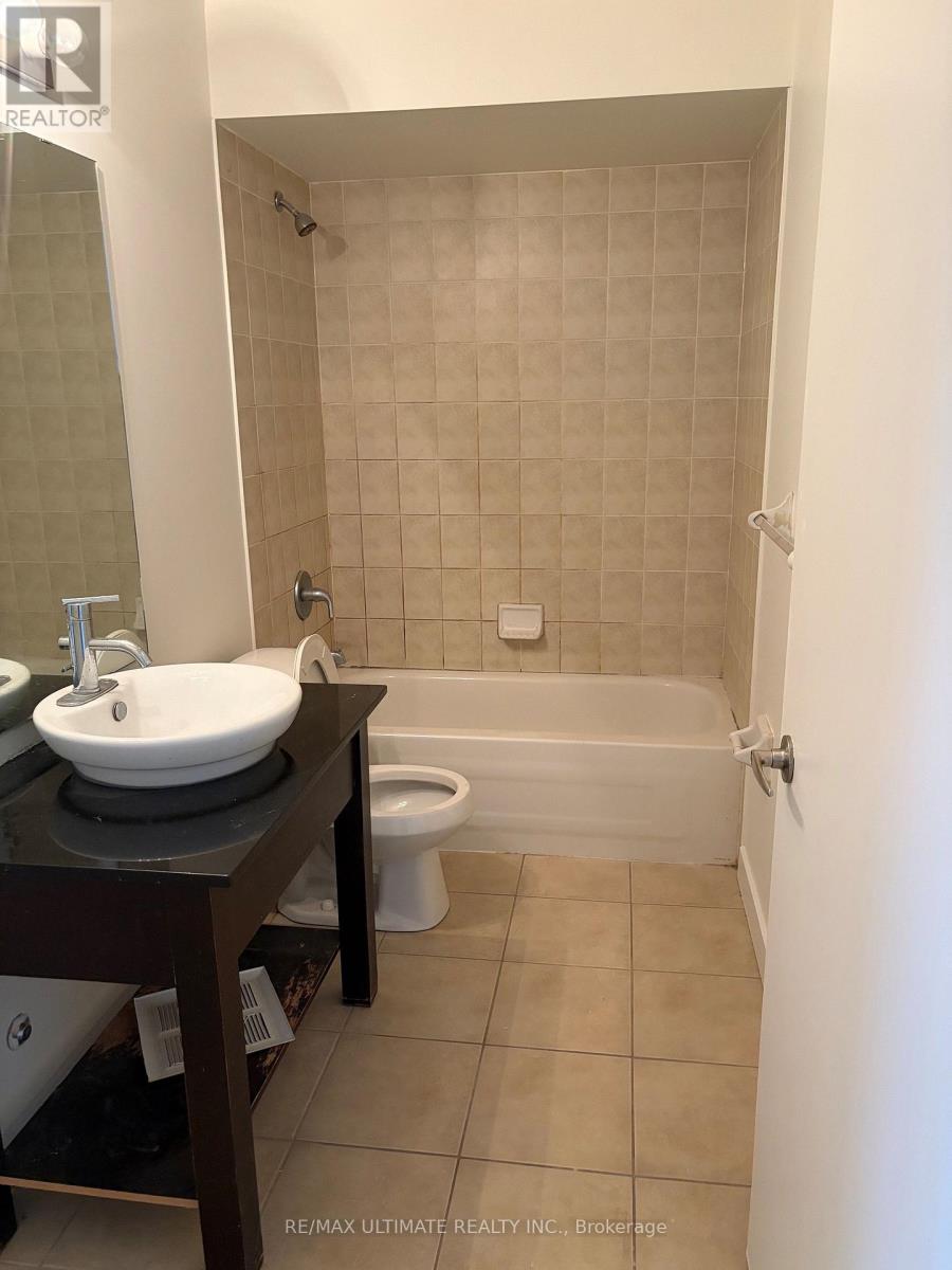 312 - 1375 Dupont Street, Toronto, Ontario M6H 4J8 - Photo 13 - W13541916