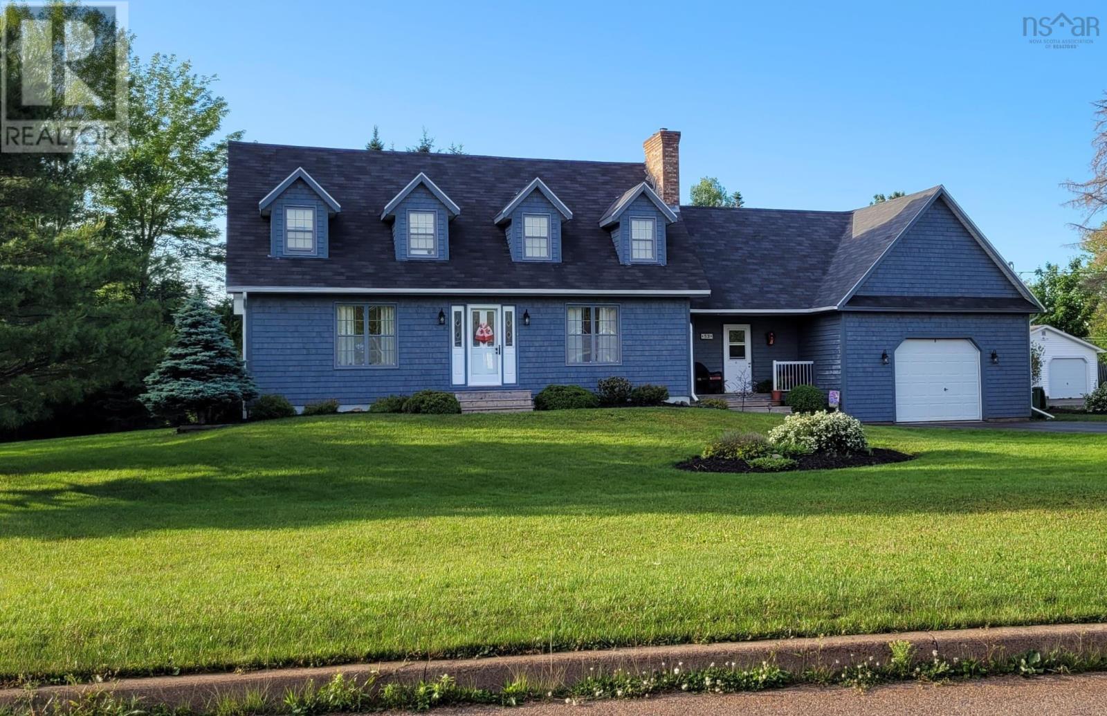 53 MEADOWLAND Avenue, Bible Hill, Nova Scotia