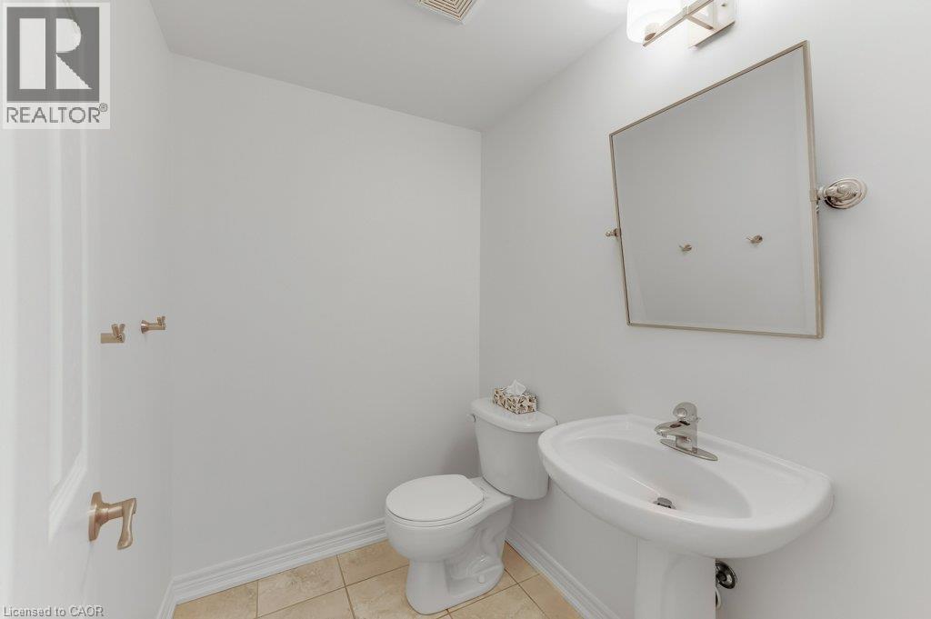 626 Hooks Common, Burlington, Ontario  L7L 0C9 - Photo 5 - 40860505