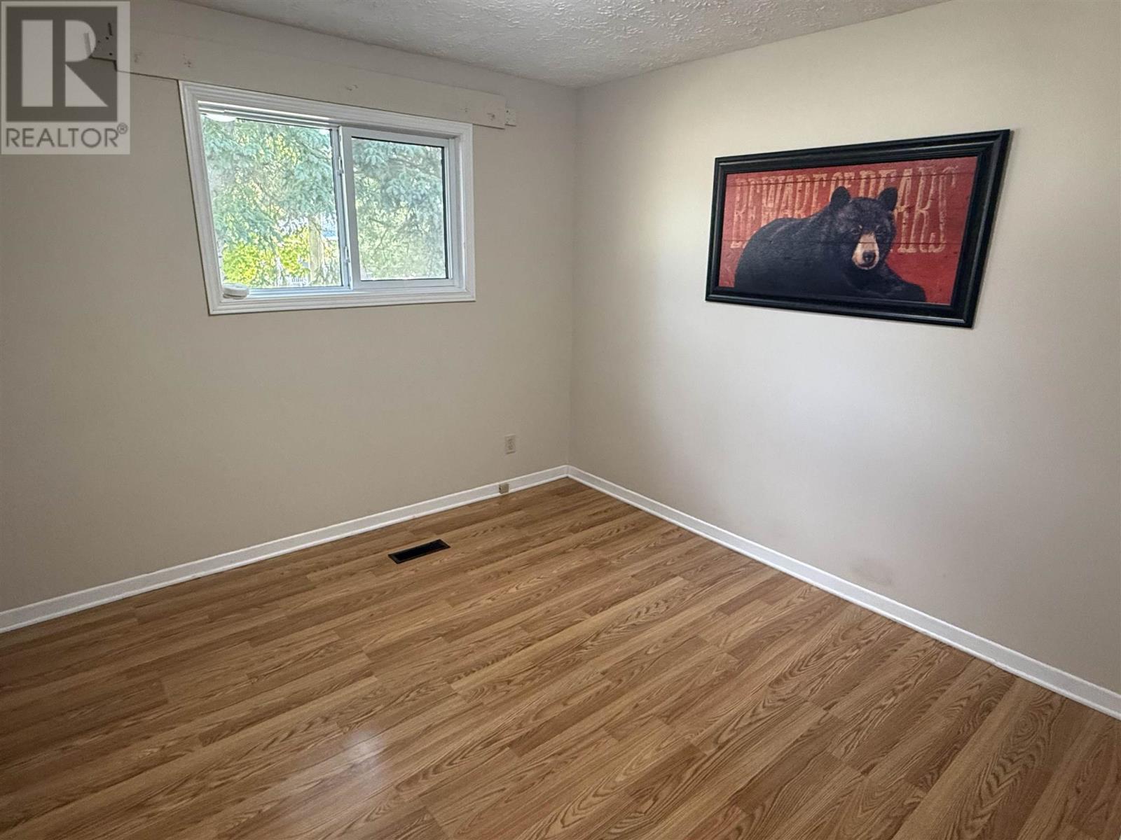 2 Farrell Cres, Elliot Lake, Ontario  P5A 3N6 - Photo 17 - SM262514