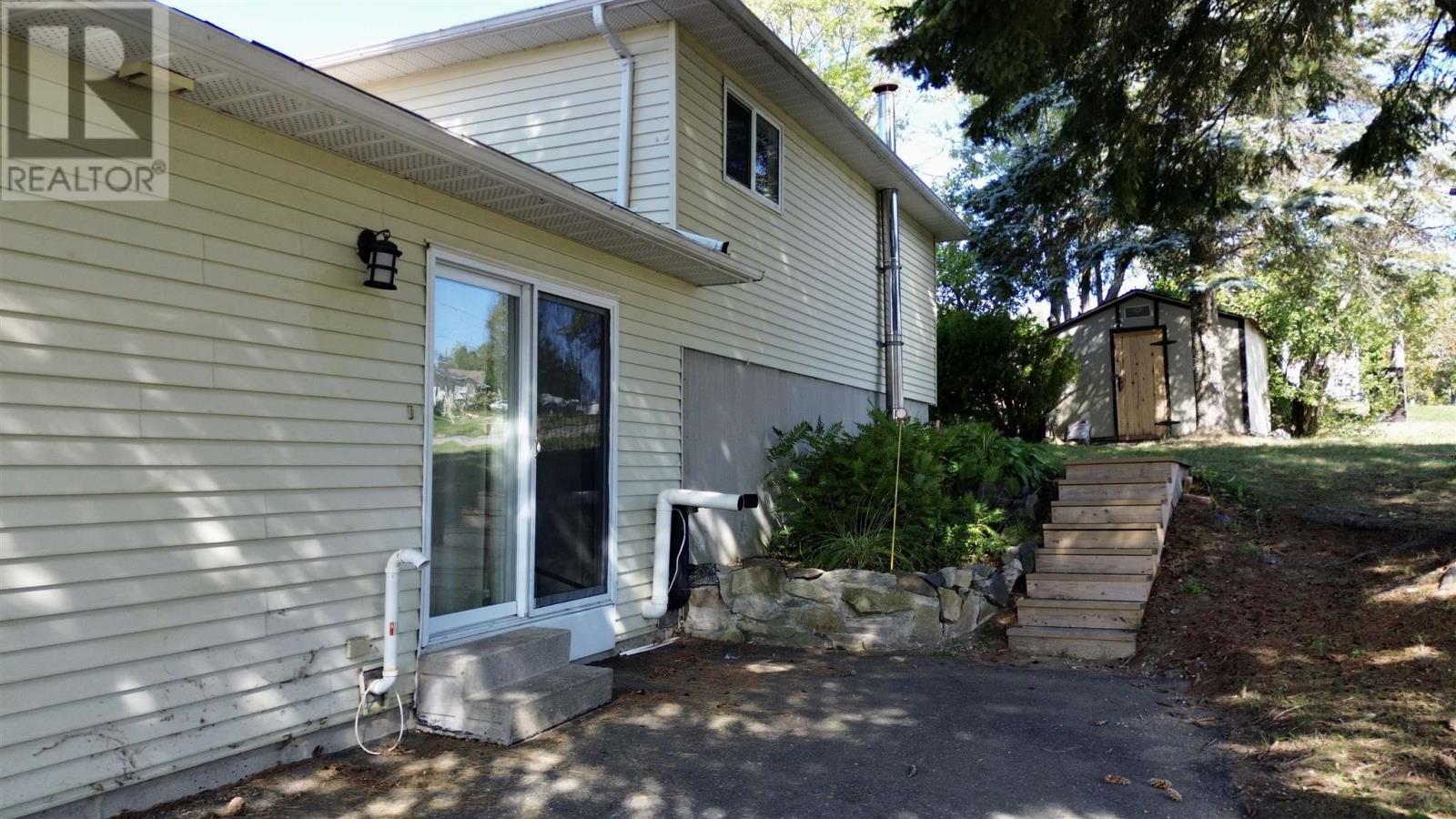 2 Farrell Cres, Elliot Lake, Ontario  P5A 3N6 - Photo 30 - SM262514