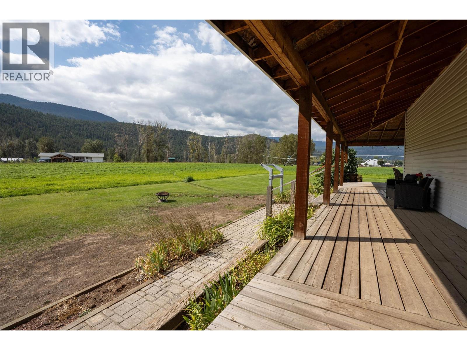 2328 Willgoose Road, Merritt, British Columbia  V1K 1N7 - Photo 46 - 10397714