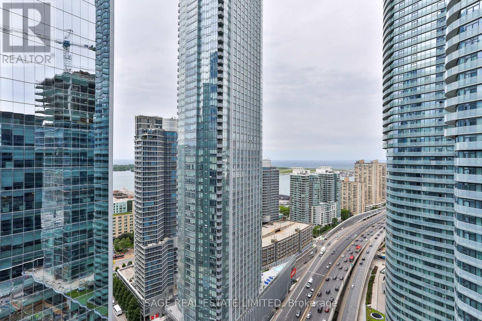 2808 - 55 Bremner Boulevard E, Toronto, Ontario  M5J 0A6 - Photo 13 - C13772910