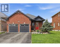 28 CLARK STREET, collingwood, Ontario