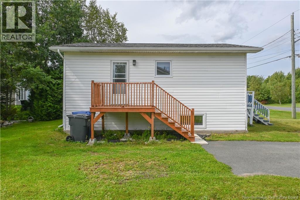 962 Faudel Street, Tracadie, New Brunswick  E1X 1C1 - Photo 7 - NB147652