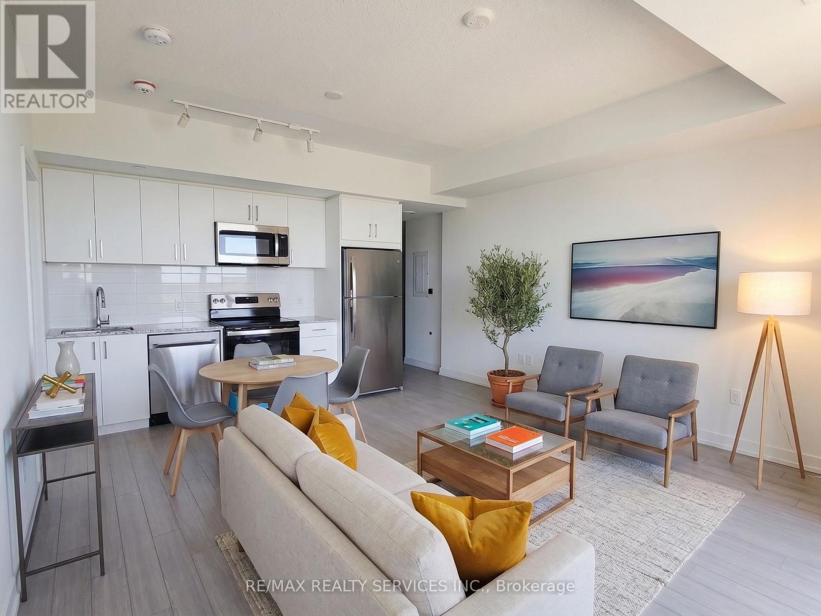 2204 - 4010 Eglinton Avenue W, Toronto, Ontario  M9A 0G5 - Photo 5 - W13773048