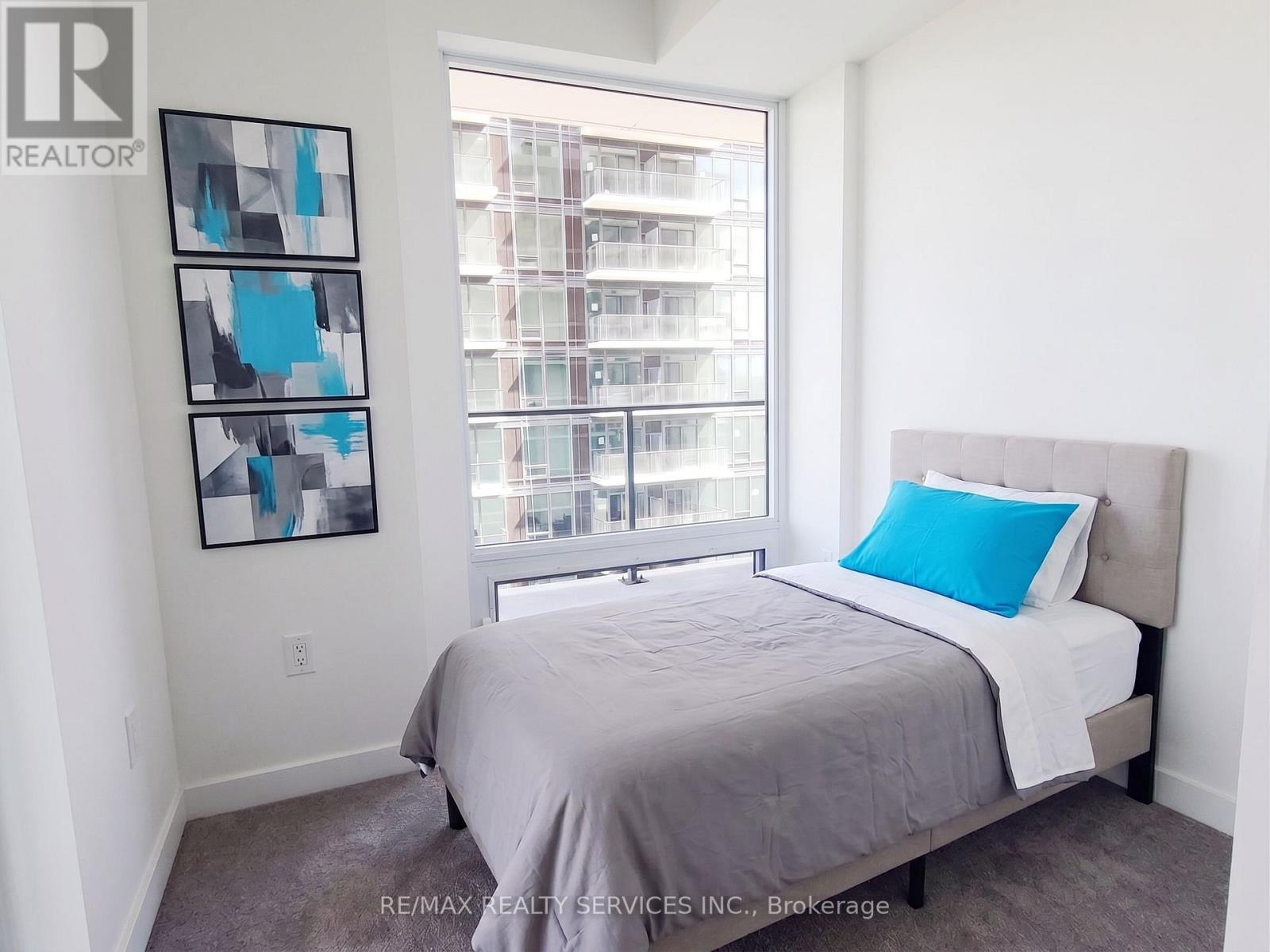 2204 - 4010 Eglinton Avenue W, Toronto, Ontario  M9A 0G5 - Photo 9 - W13773048