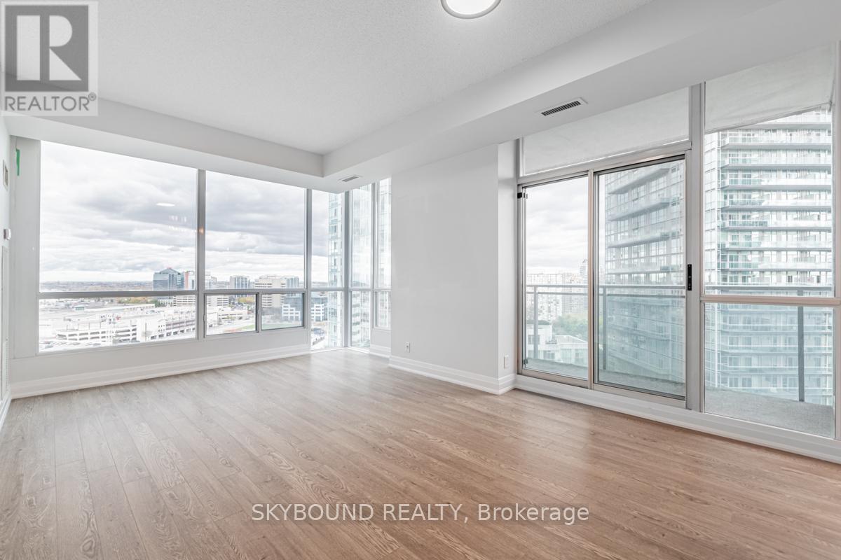 1604 - 3939 DUKE OF YORK BOULEVARD