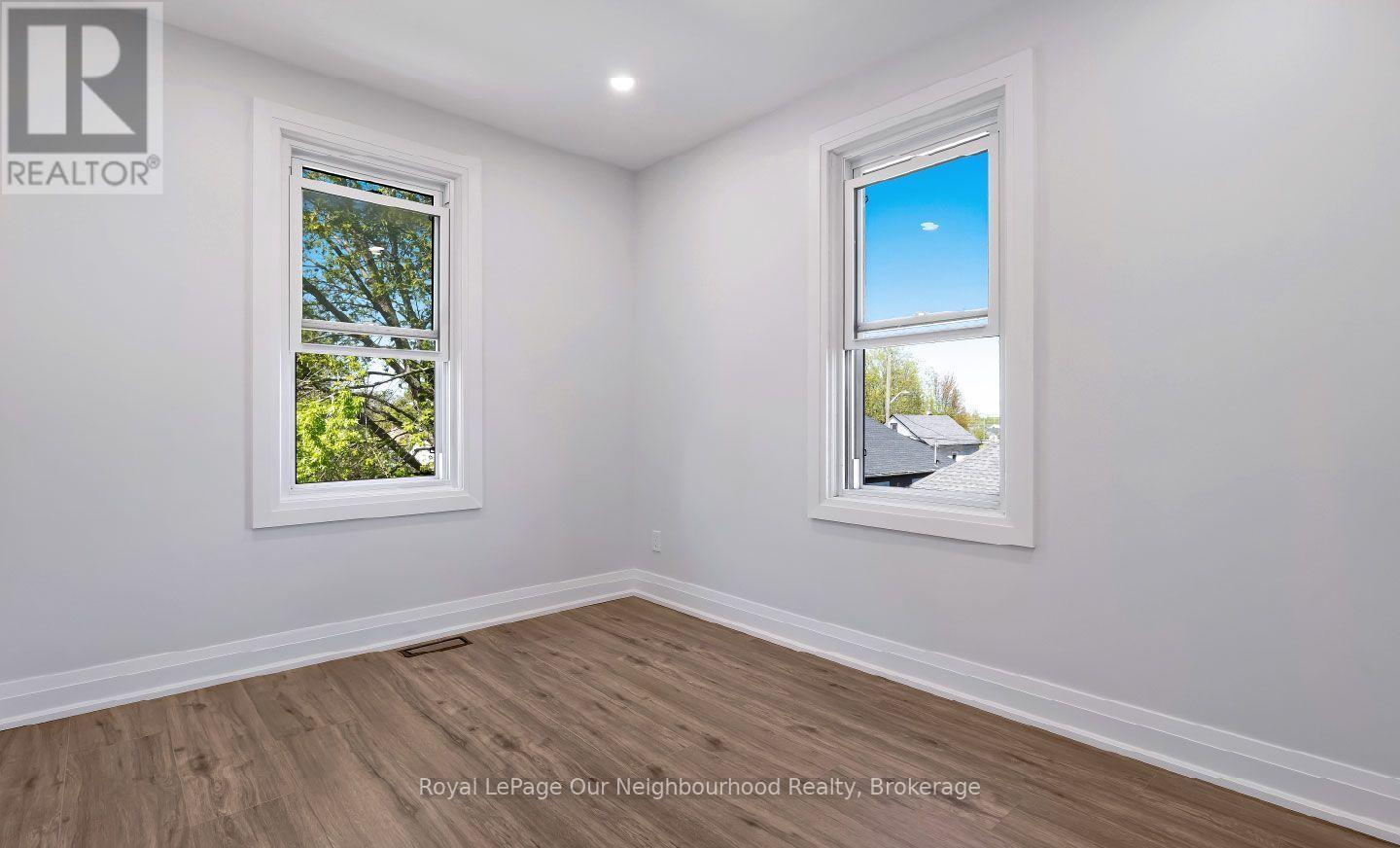 Unit 2 - 5749 Summer Street, Niagara Falls, Ontario  L2G 1M5 - Photo 10 - X13773172