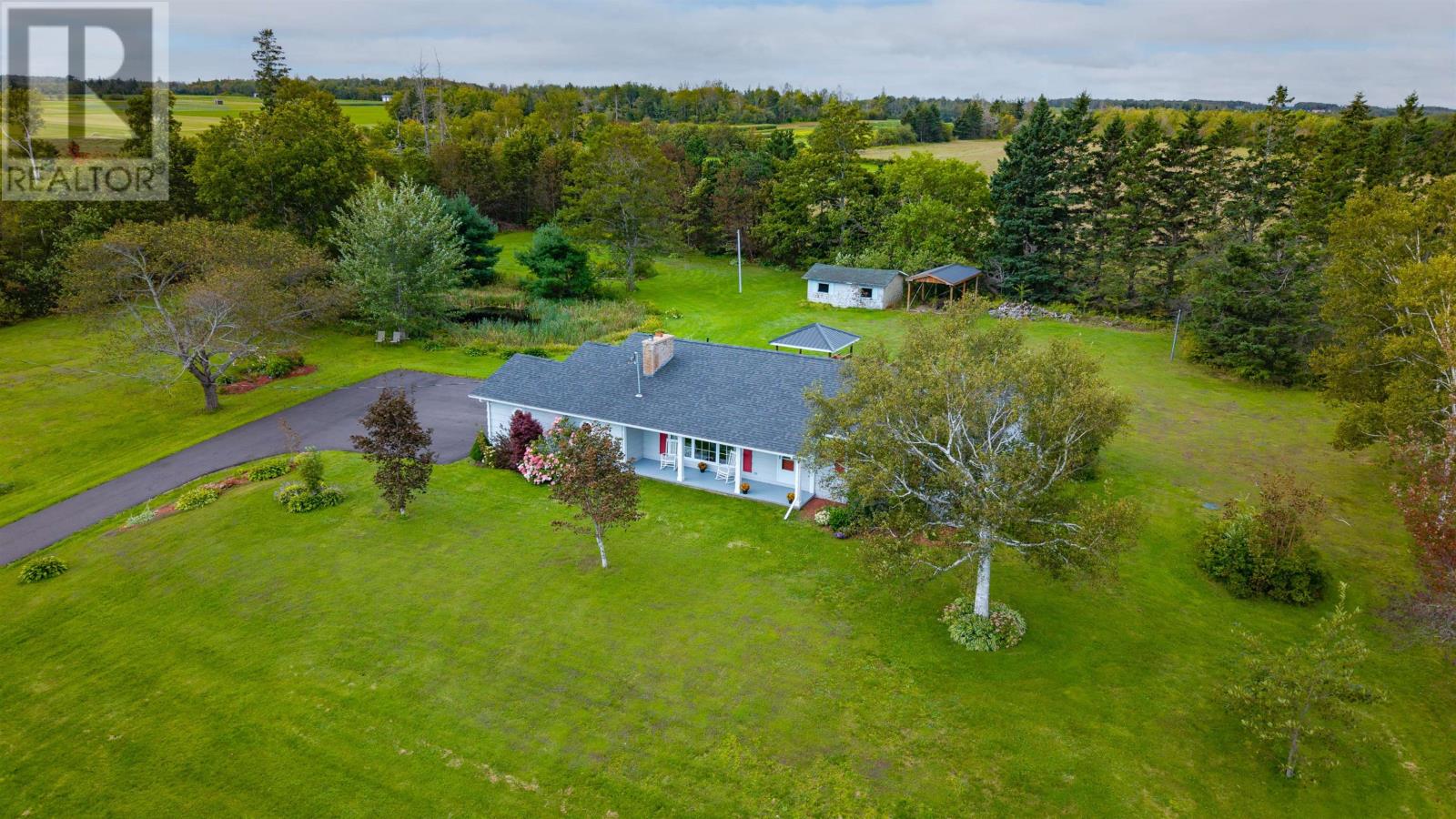 1345 Brackley Point Road, Harrington, Prince Edward Island C1E 1R1 - Photo 2 - 202623054