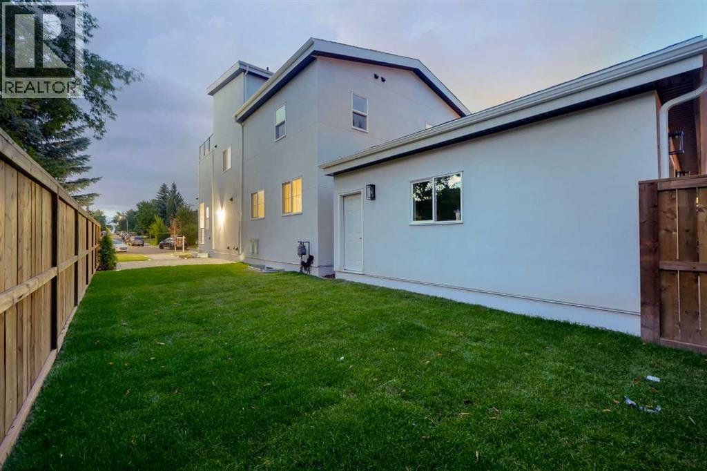 2826 31 Street Sw, Calgary, Alberta  T3E 2P1 - Photo 35 - A2343163