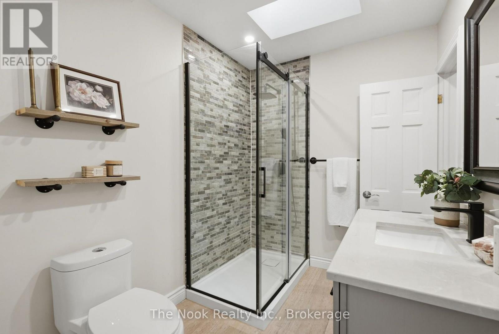 5068 Main Street, Clarington, Ontario  L0B 1M0 - Photo 34 - E13773250