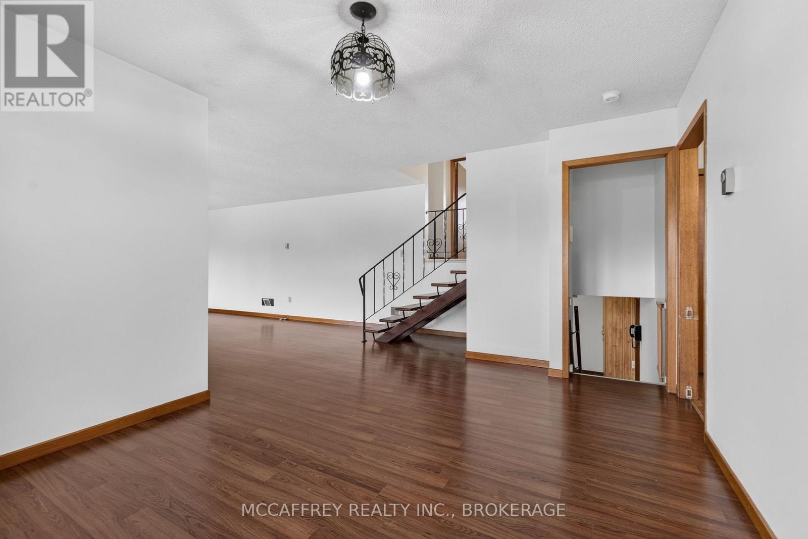 2572 County Rd 1 E, Stone Mills, Ontario  K7R 3L2 - Photo 11 - X13773270