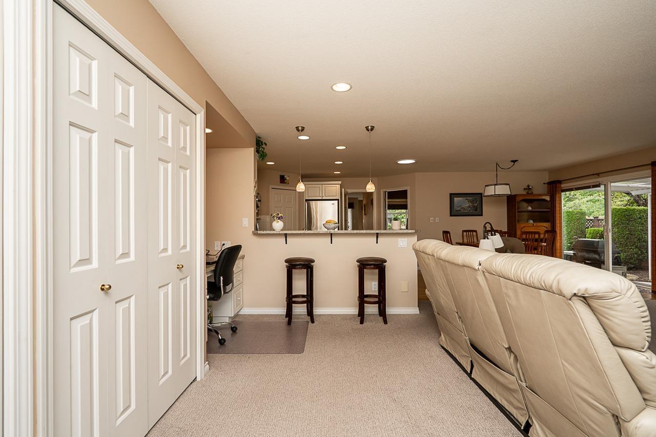 22389 Old Yale Road, Langley, British Columbia  V2Z 1A8 - Photo 15 - R3163924