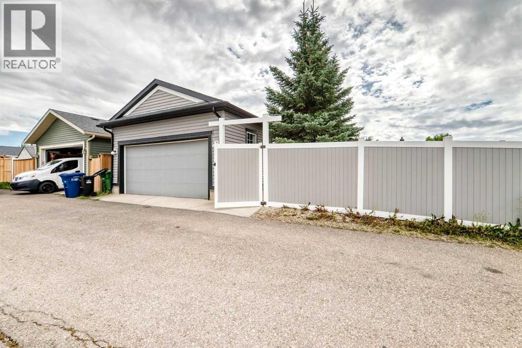 1200 Ravenswood Drive SE, Airdrie, Alberta  T4A 0G7 - Photo 42 - A2343153
