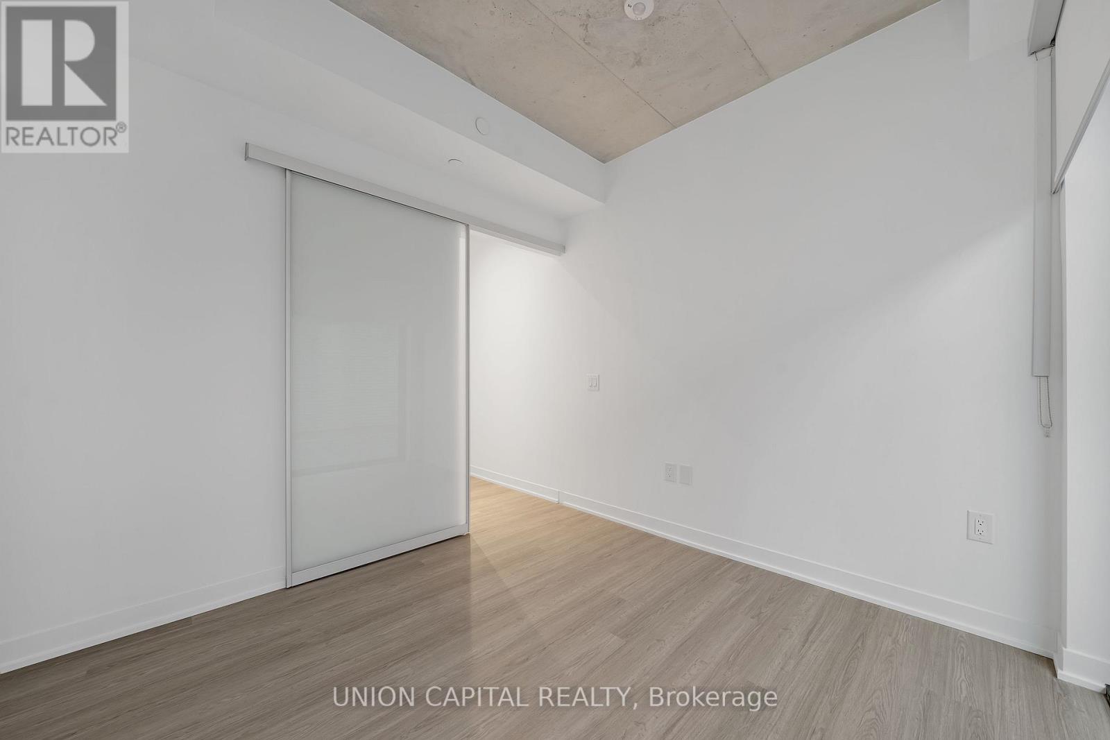 1111 - 195 Mccaul Street, Toronto, Ontario  M5T 1W6 - Photo 15 - C13773300