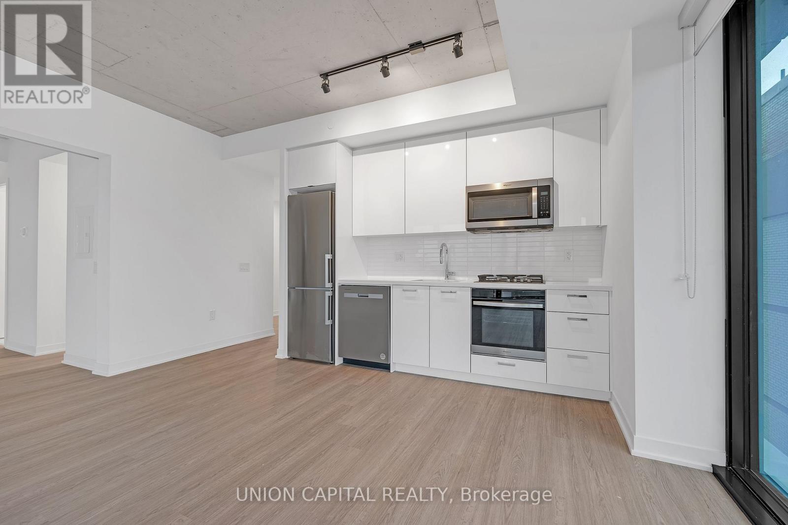 1111 - 195 Mccaul Street, Toronto, Ontario  M5T 1W6 - Photo 6 - C13773300