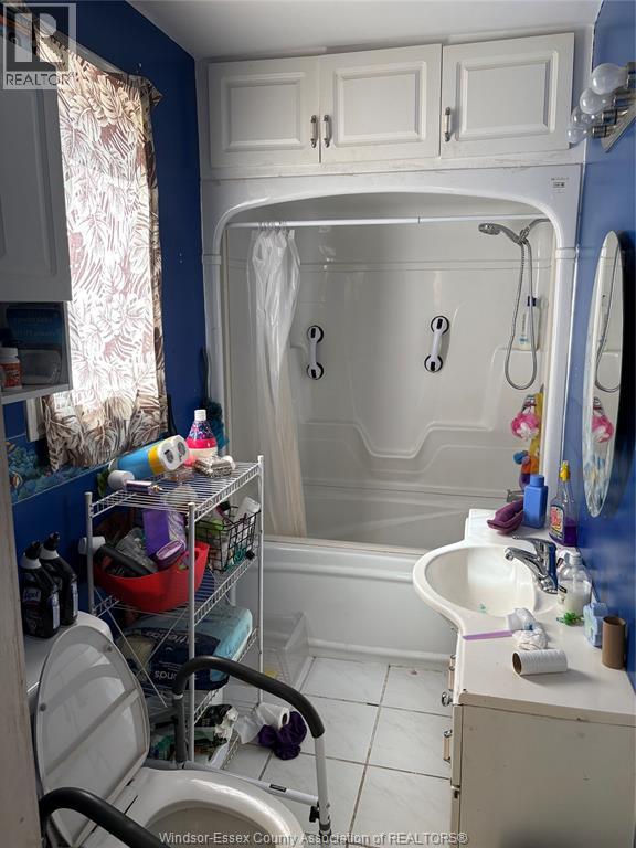 559 Grove, Windsor, Ontario  N9A 6G5 - Photo 8 - 26022358