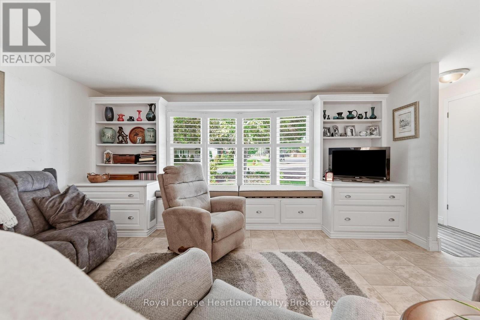 138 Victoria Terrace, Central Huron, Ontario  N0M 1L0 - Photo 6 - X13773302